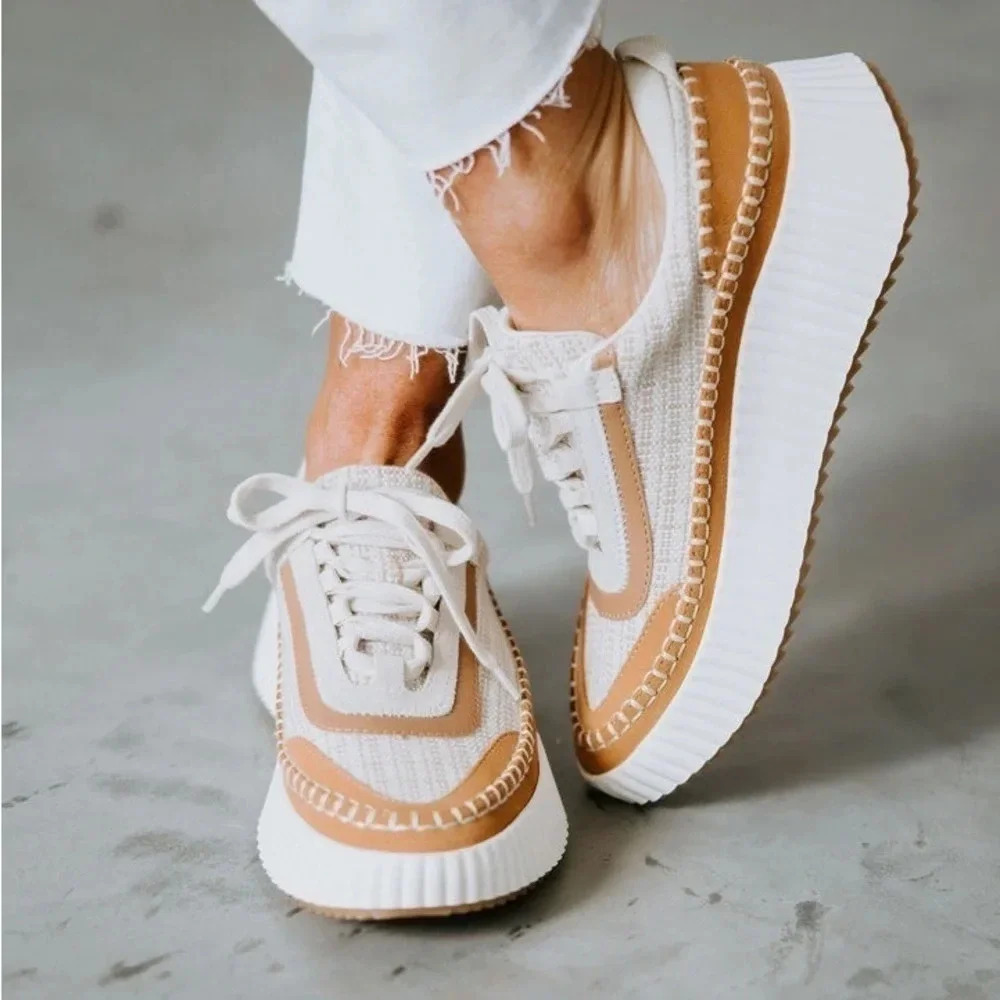 New Dolce Vita Dolen Sneaker in Sandstone - Size 6.5 - Picture 2 of 9
